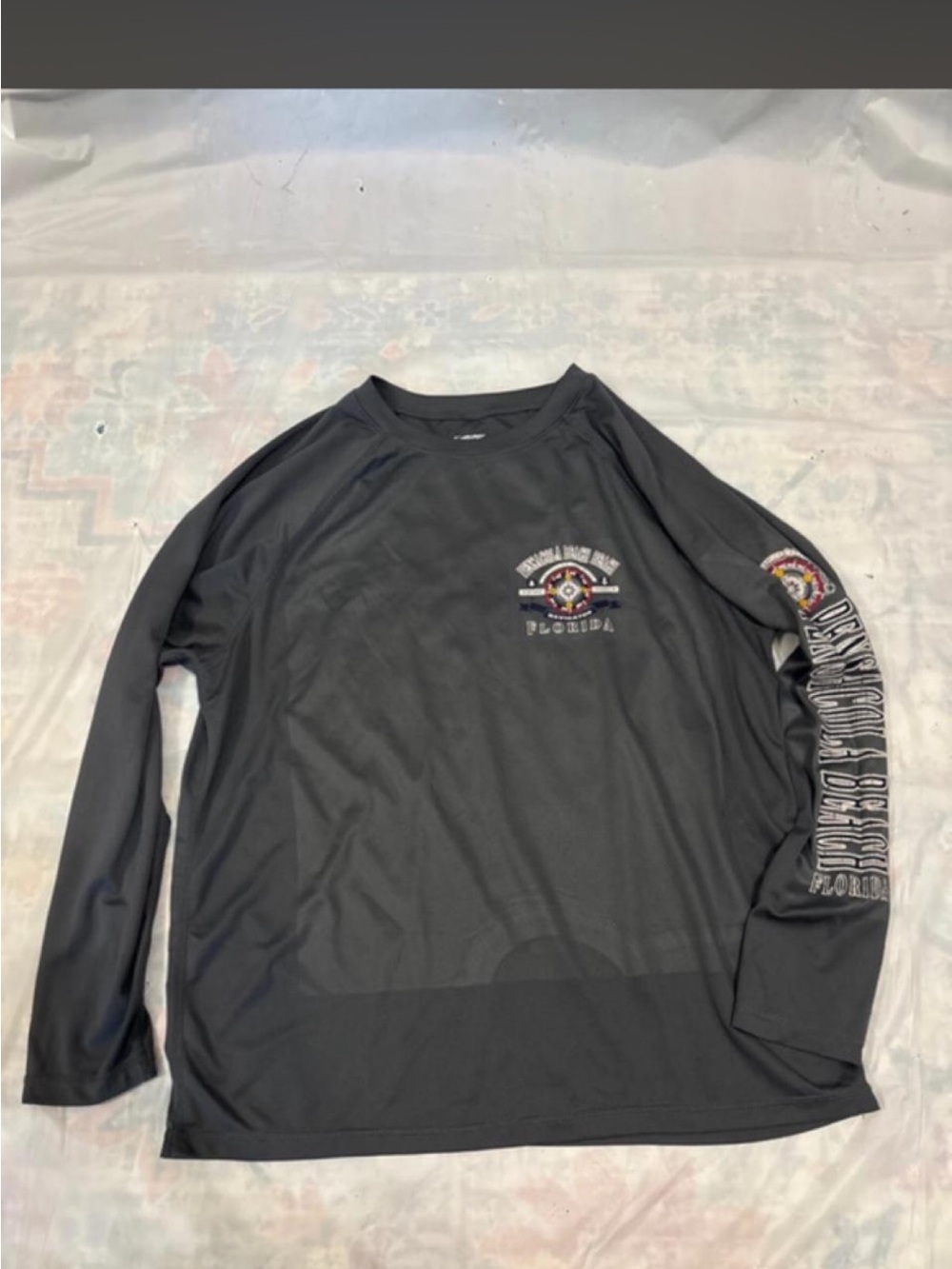 women’s  Black Long-Sleeve Graphic Crew Shirt